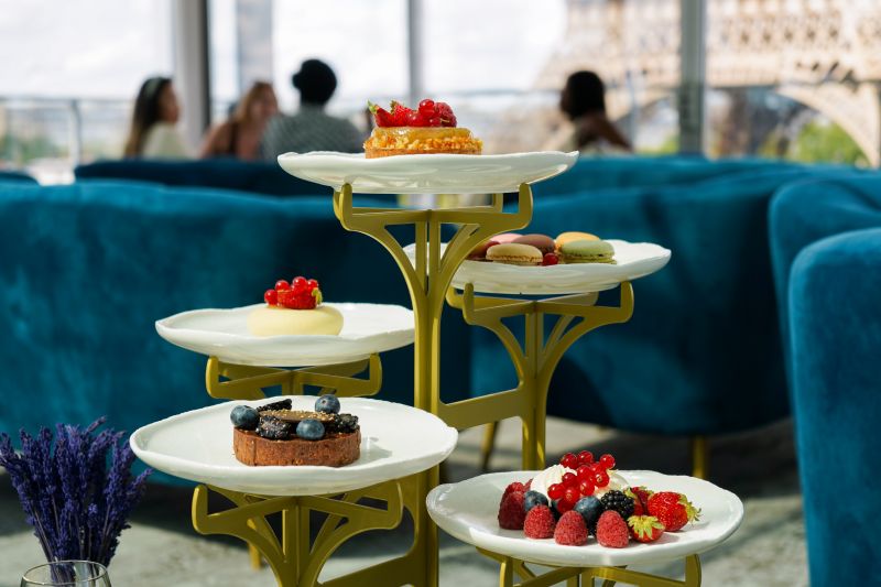 Offre TEA TIME ROMANTIQUE AU 10EME CIEL